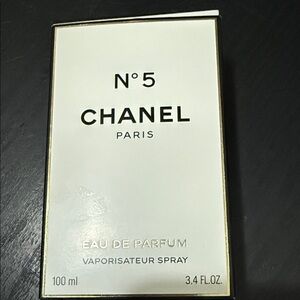 CHANEL N°5 Eau de Parfum 100ml - Black and White